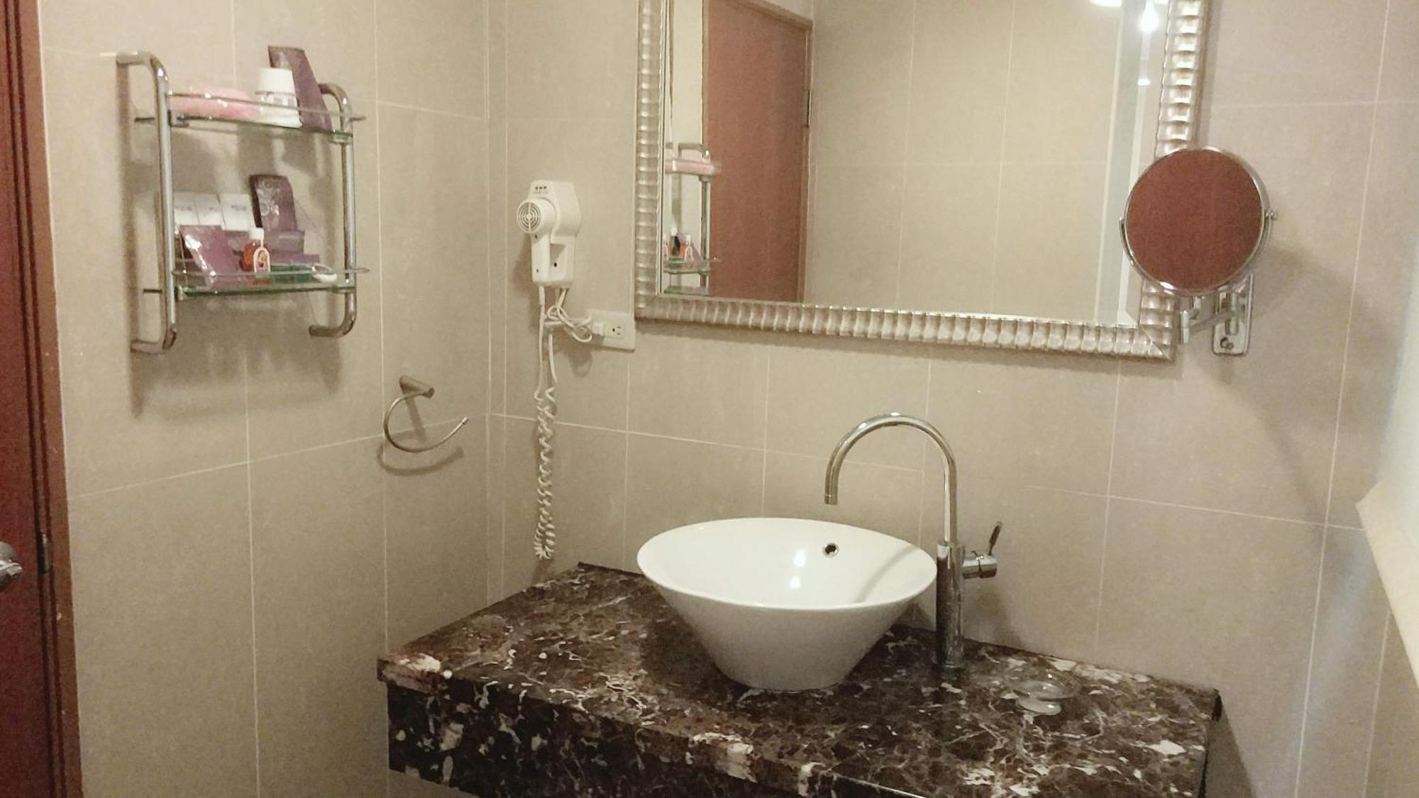 Elegance Hotel Đài Bắc Ngoại thất bức ảnh